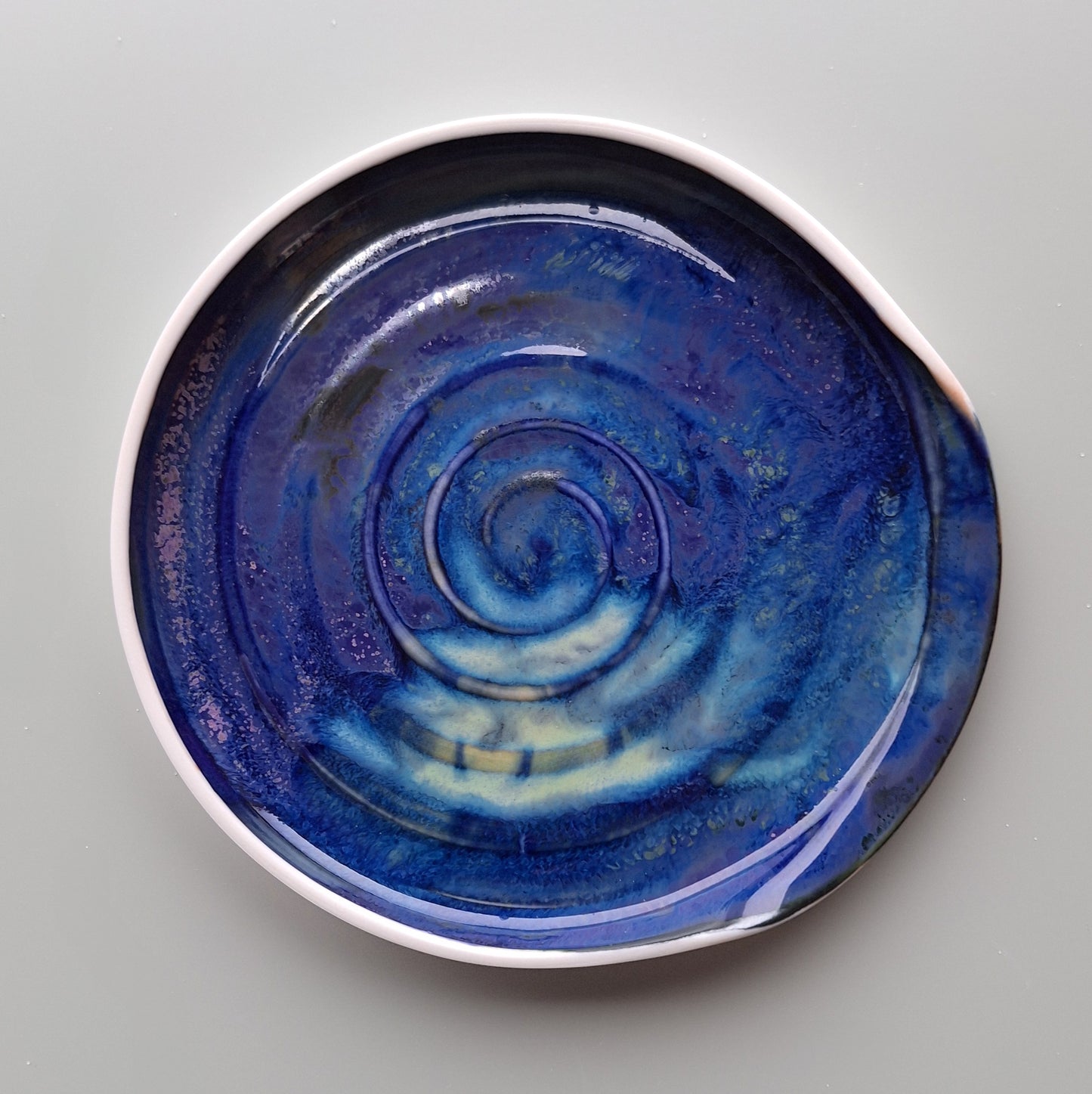 002. Repose-cuillère