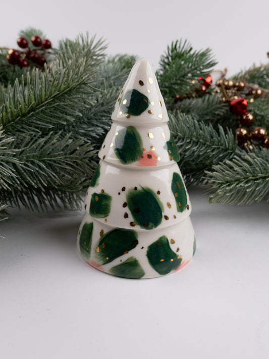 002. Sapin