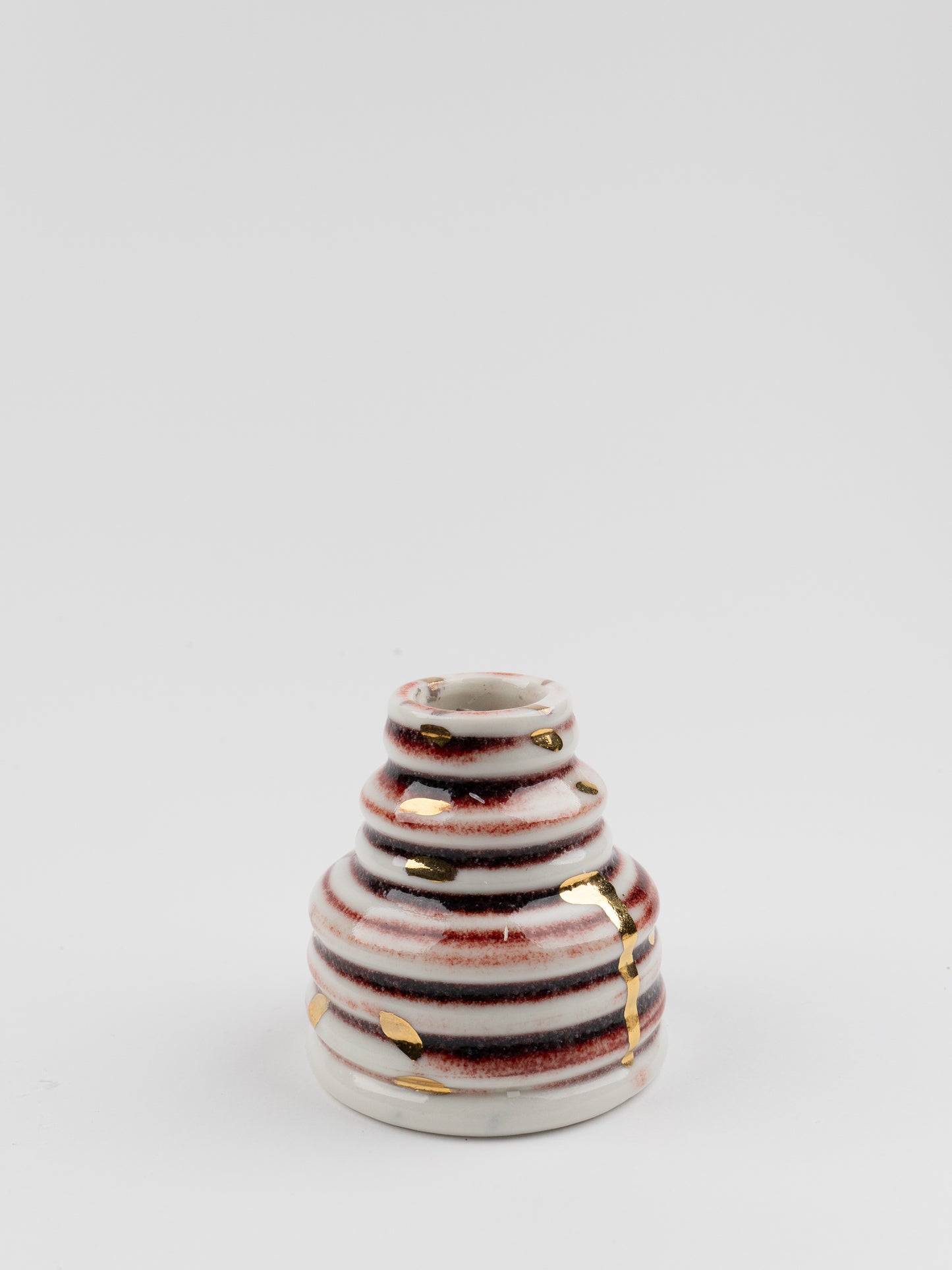 002. Bougeoir