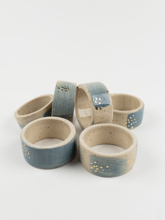 001. Rond de serviette