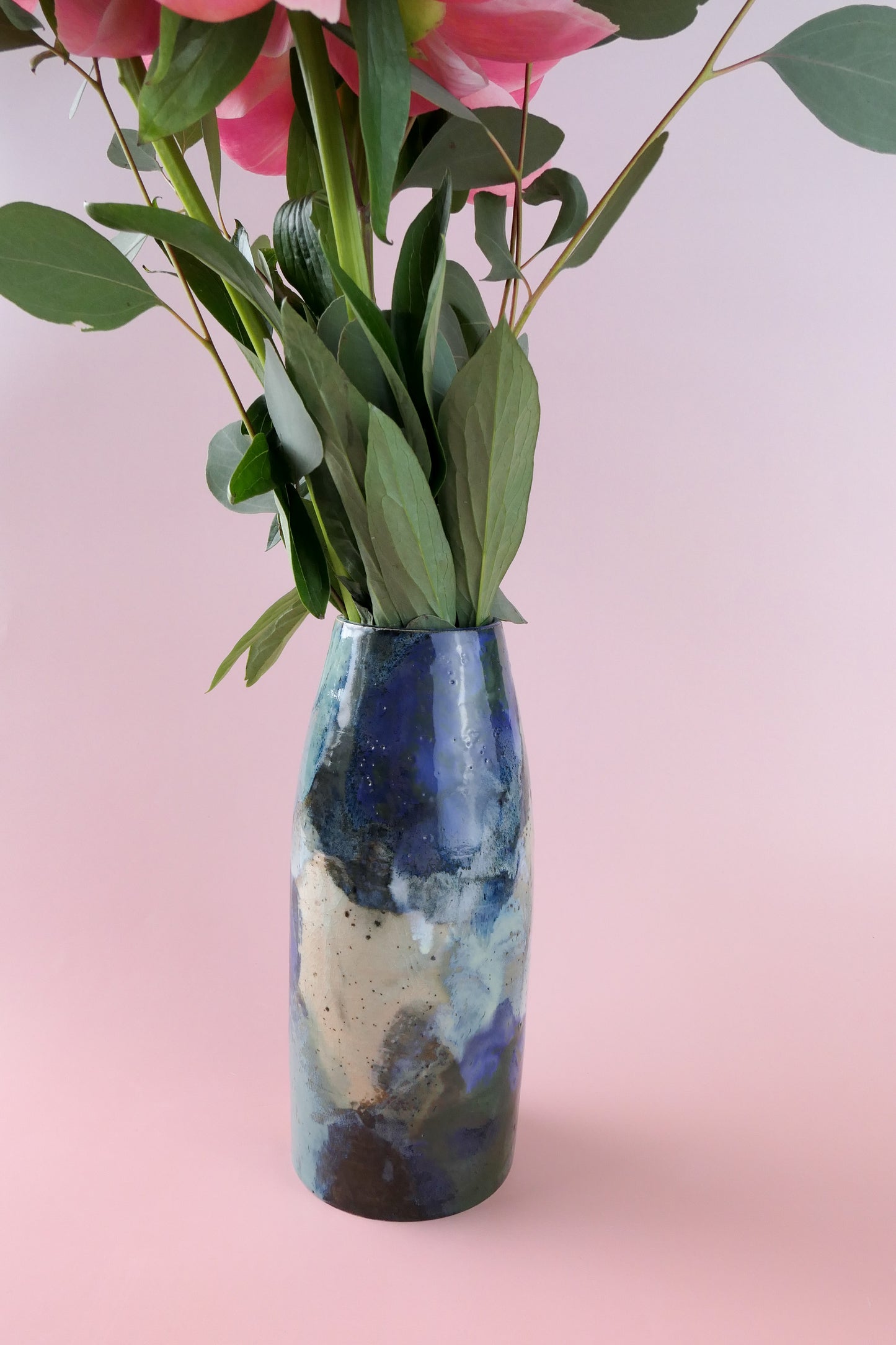 016. Vase